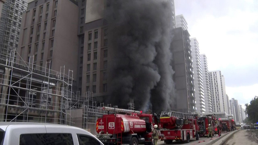 İstanbul'da 20 katlı inşaatta büyük yangın - Resim: 1