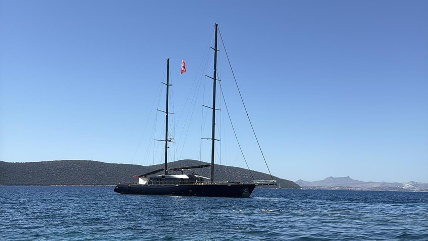 Bodrum'da yapımı 7 yıl süren ''yüzen saray'' denize indirildi - Resim: 4