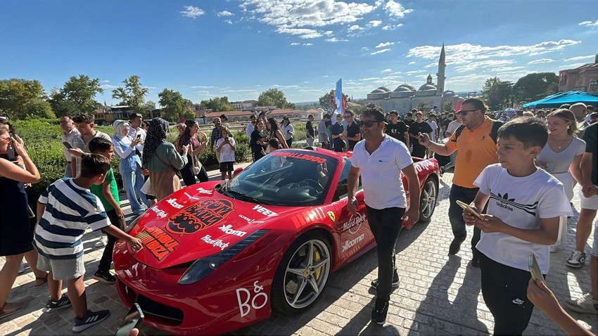 Gumball 3000 Rallisi'nde dünyaca ünlü rallinin süper otomobilleri Edirne'deydi... - Resim: 2