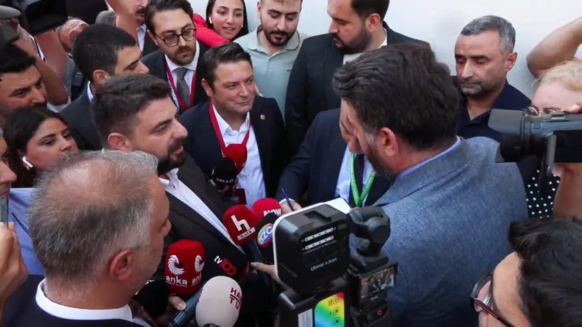 Özgür Çelik yeniden CHP İstanbul İl Başkanı seçildi - Resim: 2