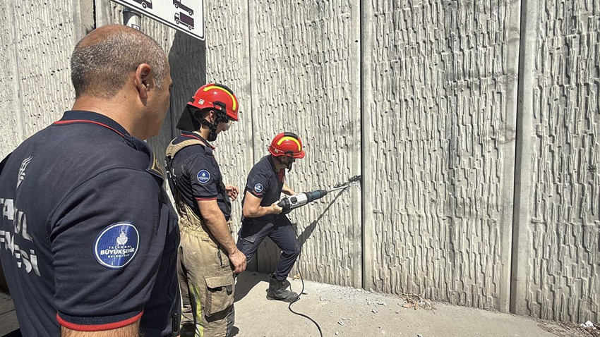 İstanbul'da inanılmaz olay: Günlerce duvarın arkasında mahsur kalan adam 6 saatte kurtarıldı - Resim: 3