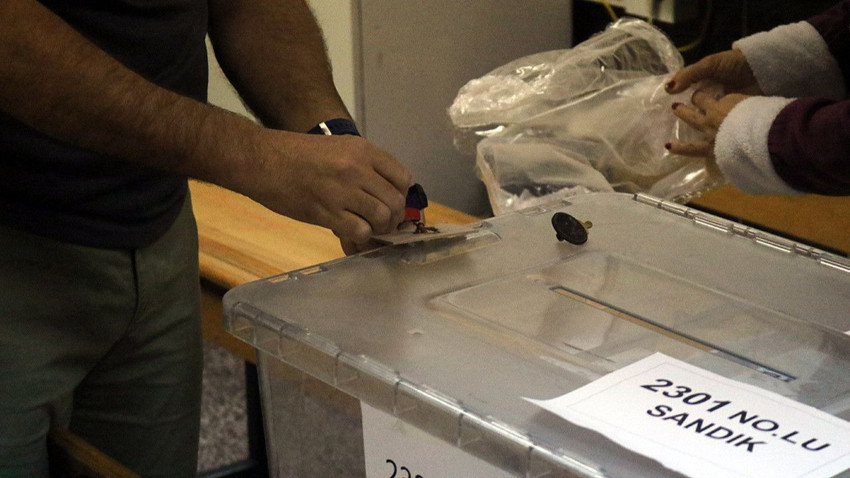 Son anketten Erdoğan'a da AK Parti'ye de soğuk duş: AK Parti artık 3'üncü parti - Resim: 2