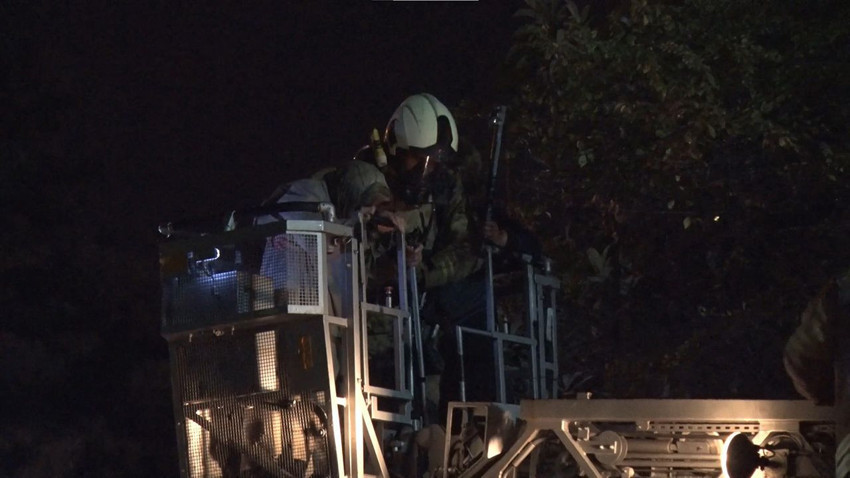 İstanbul'da korkutan yangın: Apartmanda 20 kişi tahliye edildi - Resim: 4