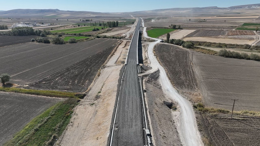 Ankara ile İzmir arasını 3,5 saate düşürecek tünelde ışık göründü! - Resim: 4