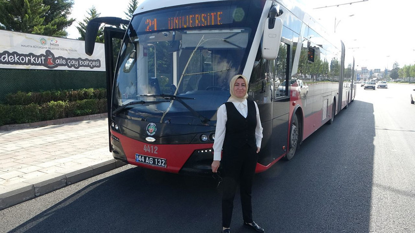 ''Kızdan şoför olmaz'' demişlerdi, yıllar önce herkesi utandırdı, utandırmaya da devam ediyor - Resim: 2