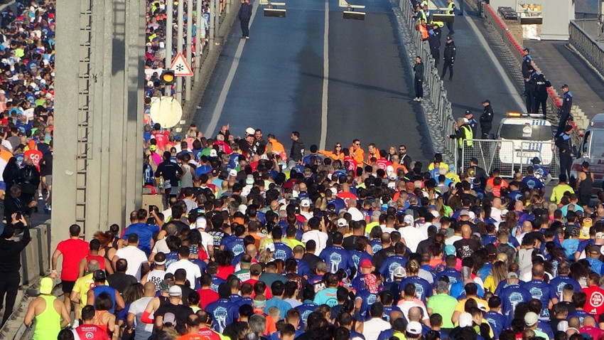 Dünyanın kıtalararası koşulan tek maratonu Türkiye İş Bankası 47. İstanbul Maratonu'na büyük katılım - Resim: 4