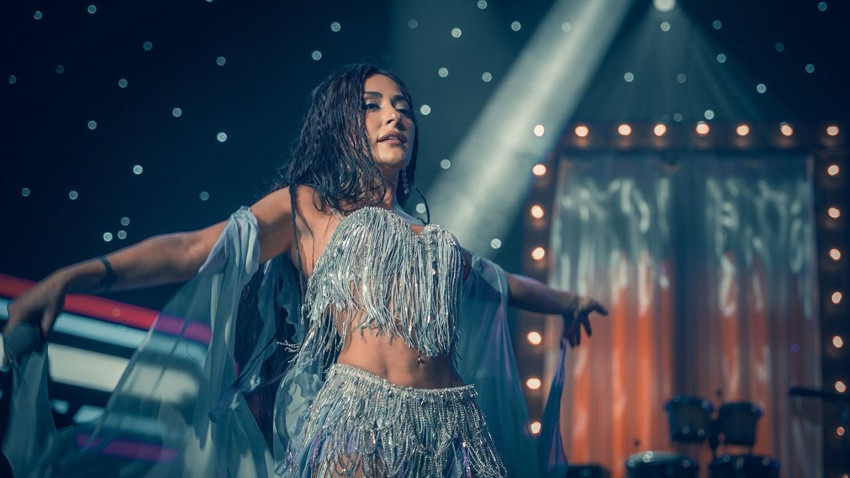 Bir ay önce eşiyle ''severek'' boşandıklarını açıklayan Melek Mosso yeni aşklara kapılarını açtı - Resim: 1