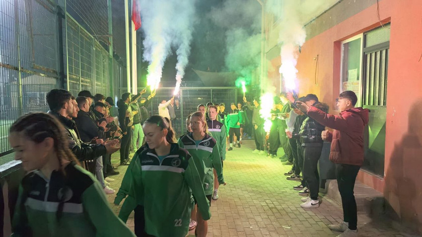 Bu genç kızlar doğup büyüdükleri yerde kendi yaşlarından büyük rakiplerine meydan okuyor - Resim: 3