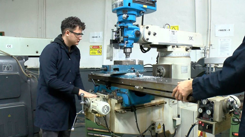 Bu meslek lisesi tam 27 ülkeye yedek parça ihracatı yapıyor - Resim: 4