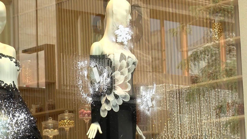 İstanbul'un sosyetik semtinde mağazaya silahlı saldırı - Resim: 2