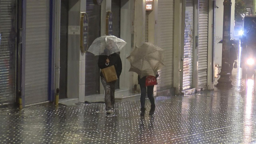 Haftasonunun hava durumu raporu açıklandı: Sağanak yağışlar çok kuvvetli geliyor - Resim: 1