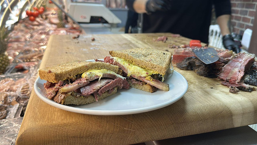 Pastrami çılgınlığı sosyal medyada fenomen oldu, artık taleplere yetişemiyor - Resim: 3