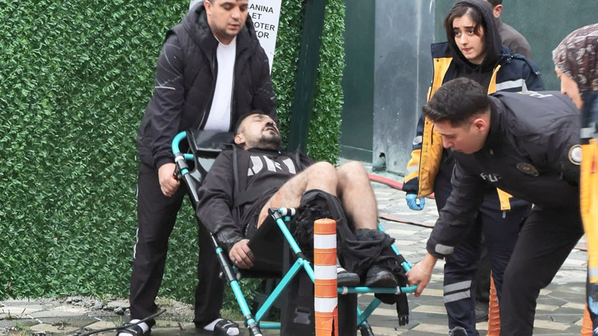 İstanbul'da 16 katlı binanın çatı katındaki kafede büyük yangın - Resim: 4