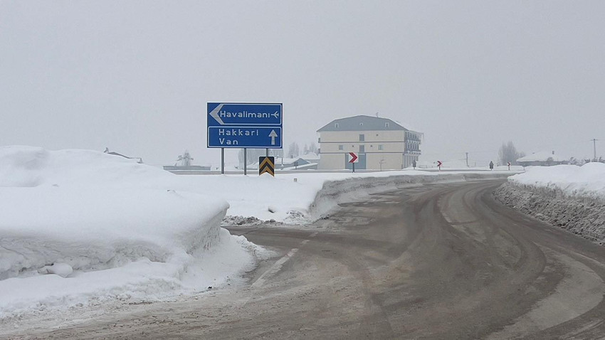 Türkiye'nin doğusu Sibirya'ya döndü: Eksi 32,7 derece görüldü, su boruları bile dondu! - Resim: 2