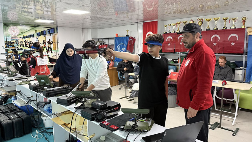 Asrın felaketinde ailesini kaybetmişti, sporla hayata bağlandı, Avrupa Şampiyonu oldu - Resim: 4