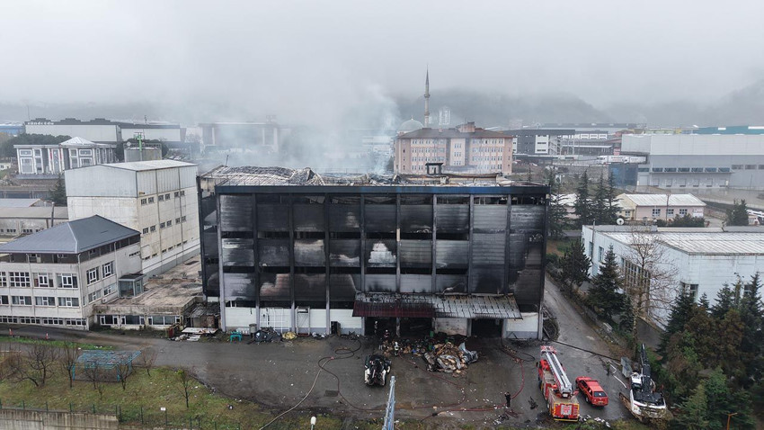 8 saat süren kabus! Alev alev yanan fabrikadaki hasar dronla görüntülendi - Resim: 2
