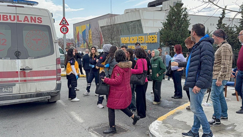 İstanbul'da lisede korkutan patalama: Yaralılar var! - Resim: 3