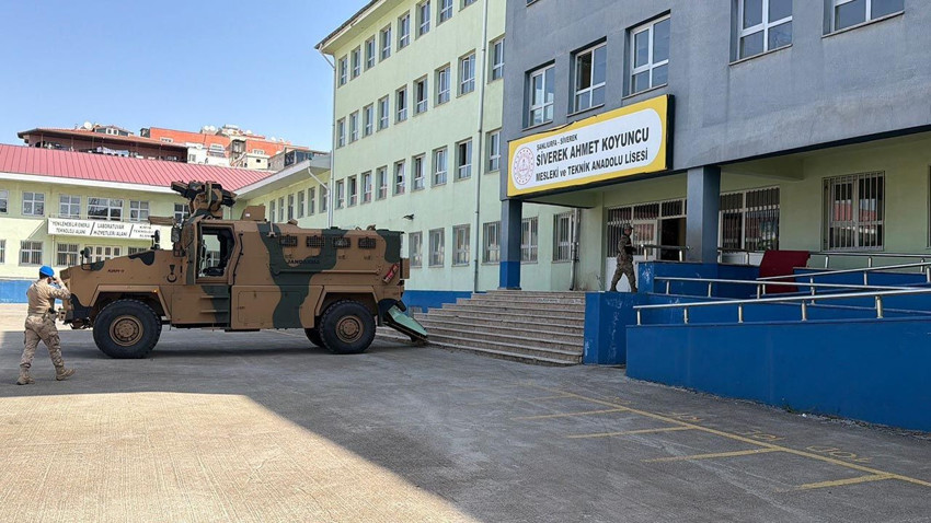 Şanlıurfa'daki okul saldırısında 4 isim görevden uzaklaştırıldı! - Resim: 4