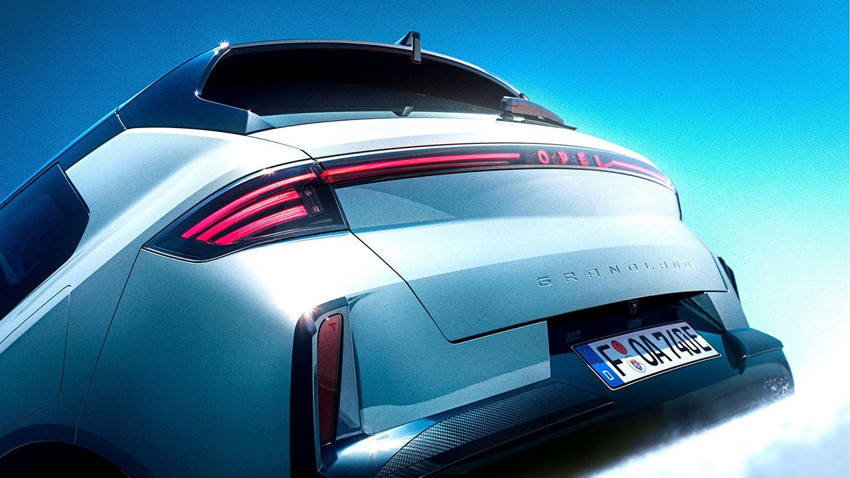 SUV tutkunlarının merakla beklediği yüzde 100 elektrikli, 4x4 SUV, Opel Grandland AWD Türkiye'de - Resim: 3