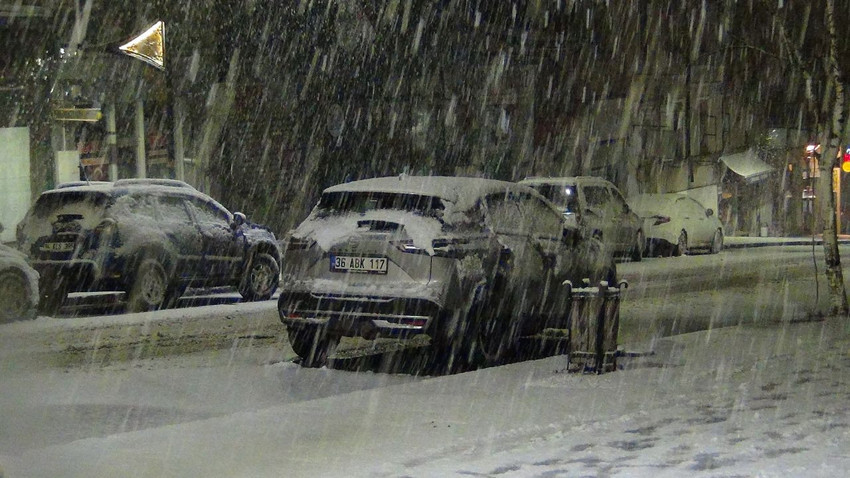 Nisan ayında kar sürprizi: Bir ilimiz kara gömüldü, kar kalınlığı 15 santimetreyi aştı - Resim: 4
