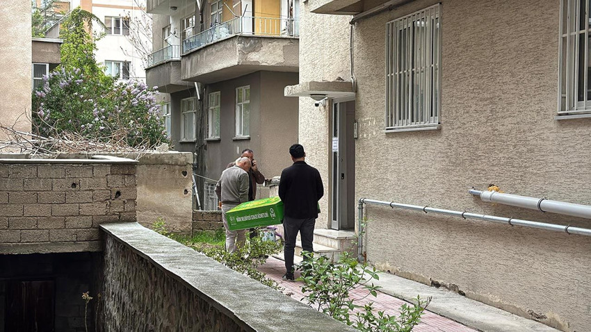 26 yaşındaki genç apart dairede ölü bulundu - Resim: 3