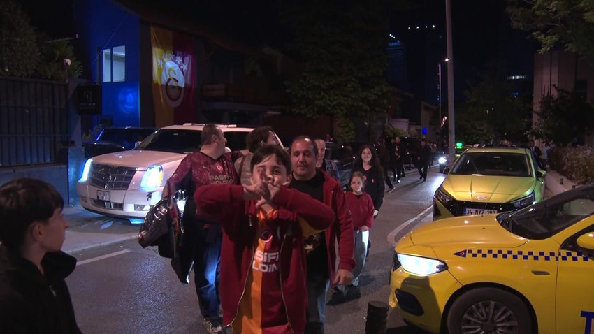 Dursun Özbek'e soruldu: Icardi ve Torreira gidecek mi? - Resim: 3