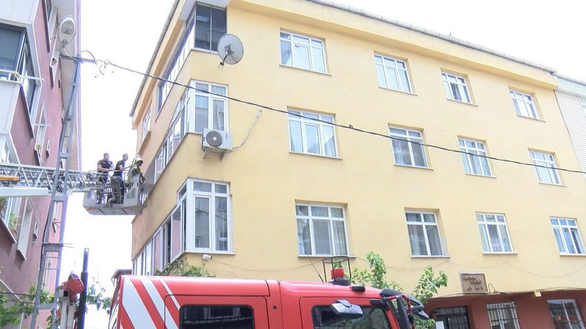 İstanbul rehine operasyonu: Annesini rehin alan şüpheli balkondan girilerek yakalandı - Resim: 3