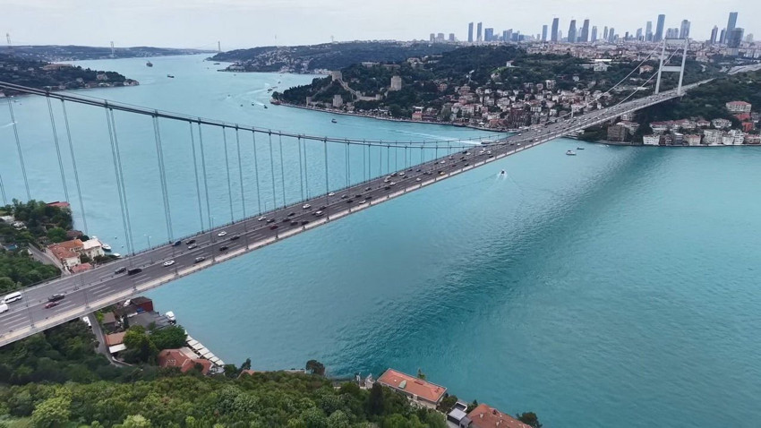 İstanbul Boğazı'nda turkuaz ölen: Bayramın son gününde eşsiz manzara havadan görüntülendi - Resim: 3