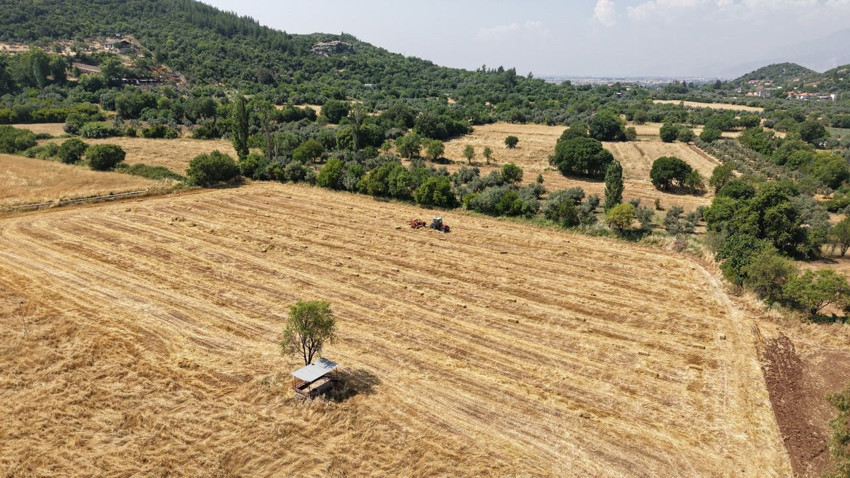 Antalya Döşemealtı'nda ihracatlık el dokuması halıların güneşlenme sezonu başlıyor - Resim: 3