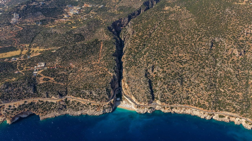 Türkiye'nin Gözbebeği Kaputaş Plajı, turkuaz rengiyle tatilcileri büyülüyor - Resim: 3
