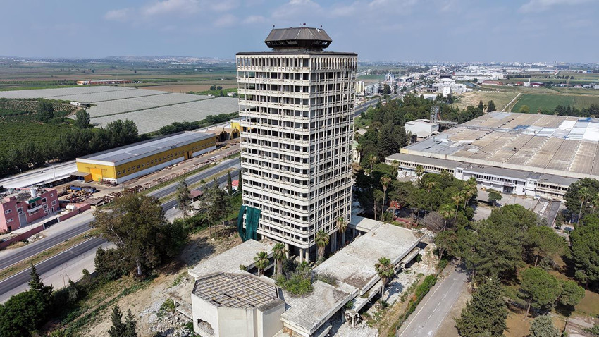 Yarım asırlık 16 katlı bina dinamitle yerle bir edildi! - Resim: 2
