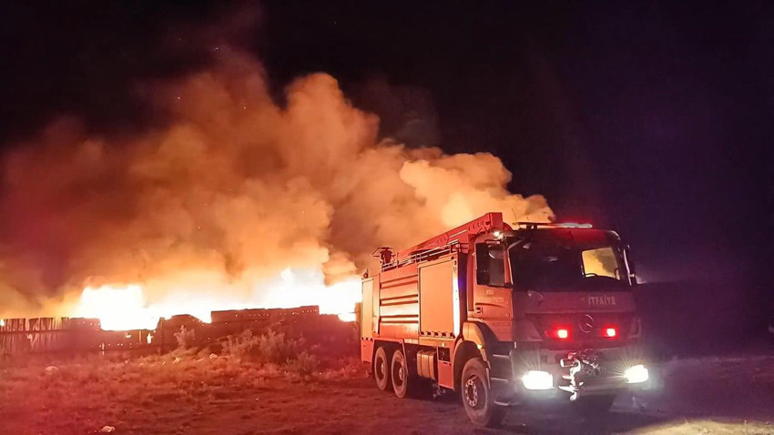 Bursa'da büyük yangın: Alevler geceyi gündüze çevirdi - Resim: 4