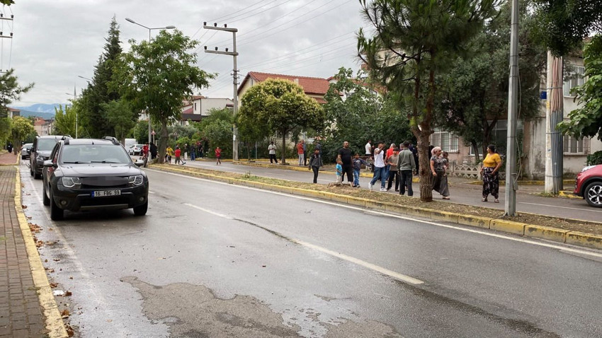 Palalı cinayet kamerada! Amcasını korkunç bir şekilde katletti - Resim: 4