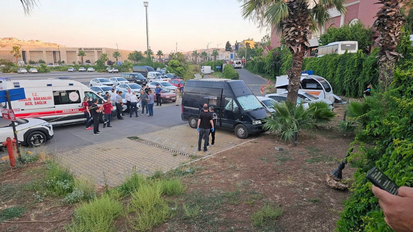 Karavanda şüpheli ölüm! AVM otoparkındaki karavanında ölü olarak bulundu - Resim: 3