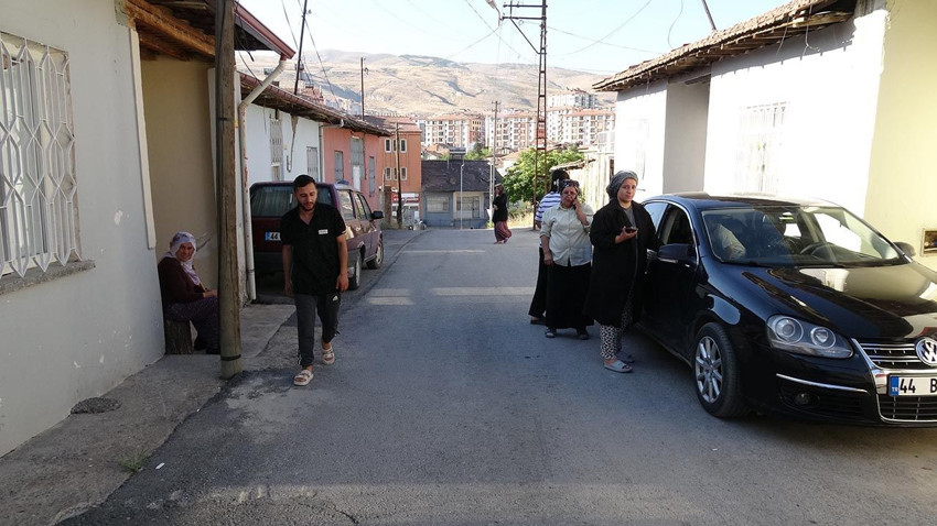 Malatya'da 5 büyüklüğünde deprem: Vatandaş sokağa döküldü - Resim: 4