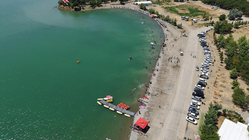 Ege ve Akdeniz sahillerini aratmayan ''saklı deniz'' dolup taştı - Resim: 2