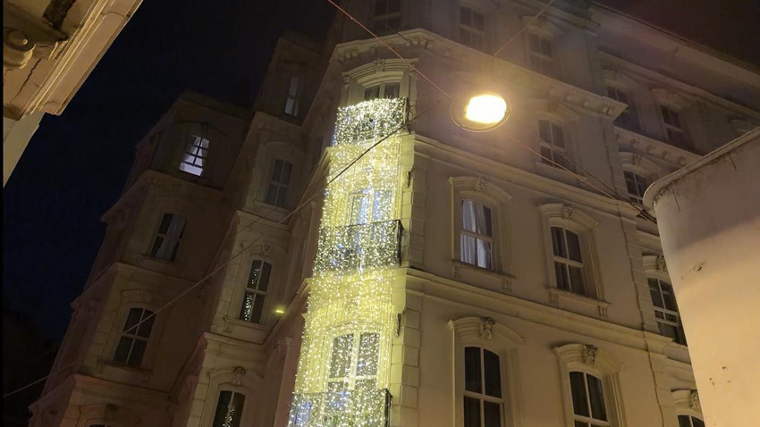 İstanbul'un kalbi Galata'da korkunç olay: Otelin terasından düşerek can verdi - Resim: 4