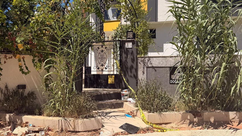 Antalya'da kan donduran olay! Eski sevgilisinin evini basıp dehşet saçtı - Resim: 3