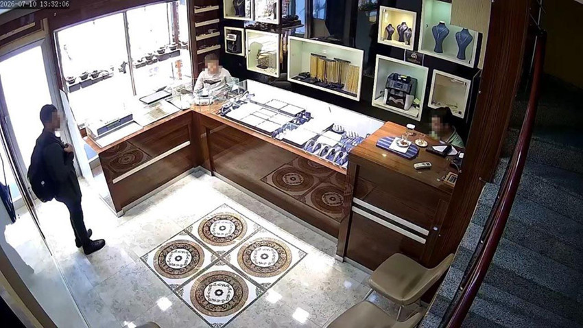 Kuyumcu cinayetinde sır perdesi aralandı: Borç meselesi değil soygunmuş! - Resim: 2