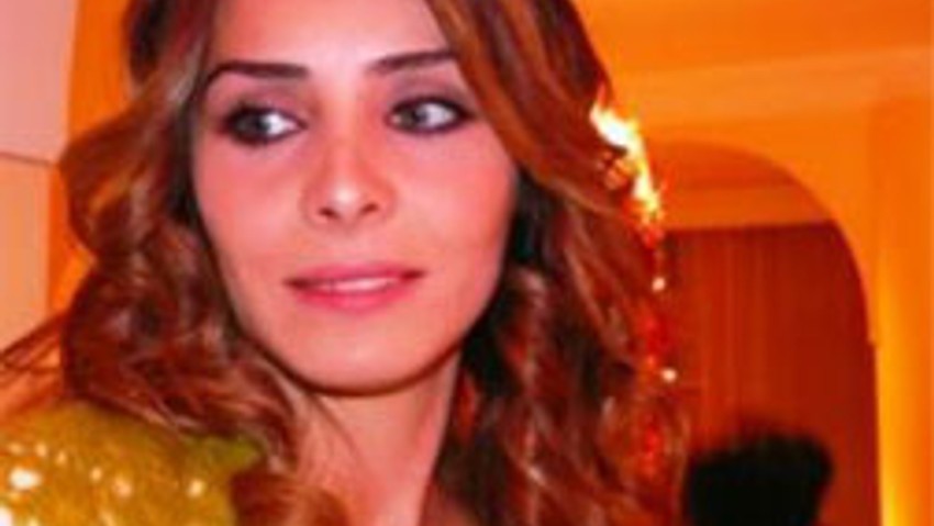 Nur <font color=red>Aysan</font>, yeni dizisinde <font color=red>soyunacak</font> !