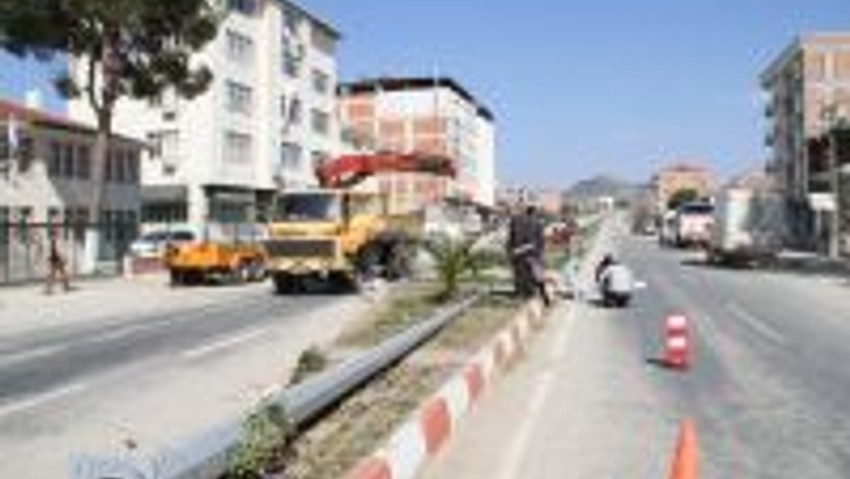 Köprübaşına Gece Aydınlatma Sistemi Kuruldu