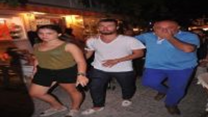 Sinan Engin Ailesi İle Tatilde