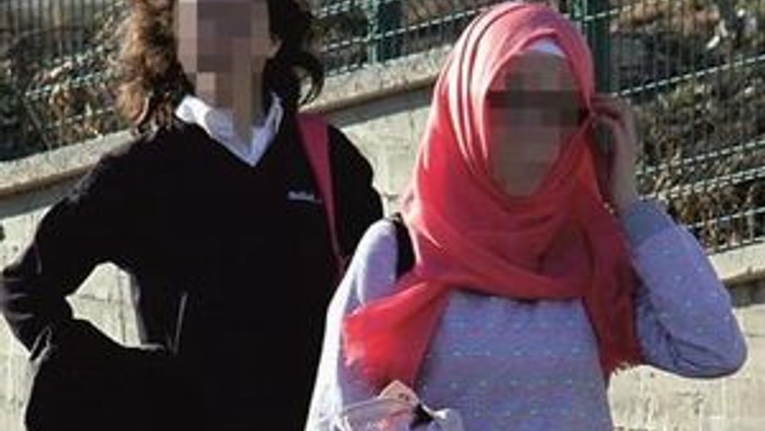 Liseli kıza etek giydi diye soruşturma !