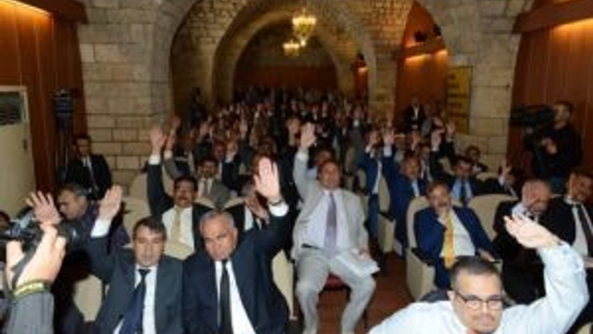 Mersin Büyükşehir Belediye Meclisinde görev dağılımı yapıldı