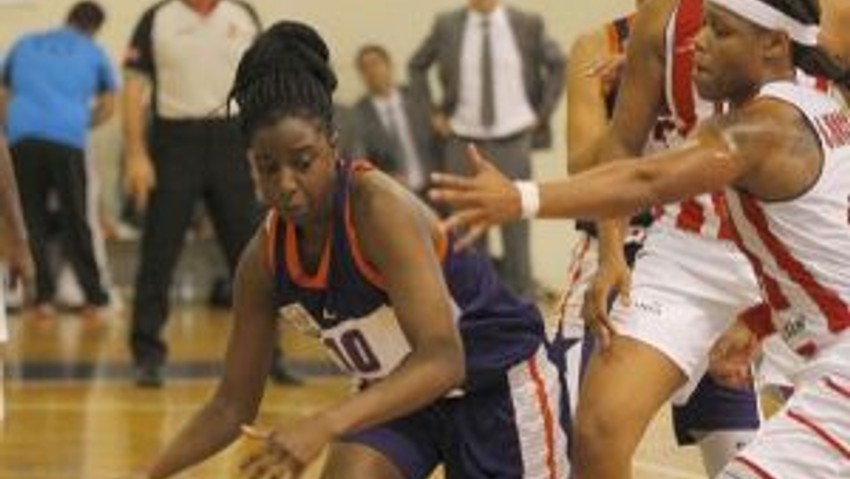 Hatay Büyükşehir Belediyesi Farklı Başladı: 71-46