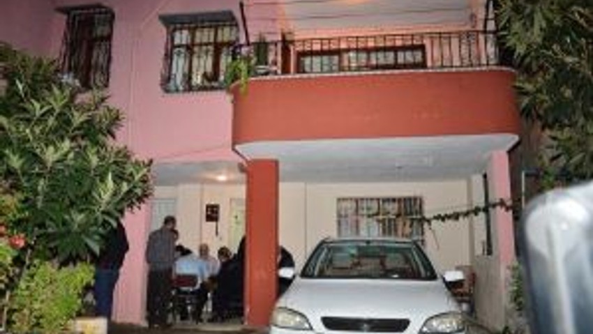 Oğlunu Av Tüfeğiyle Başından Vurup Öldürdü