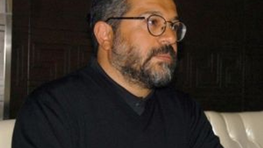 Serbest bırakılan Soner Yalçın, basın toplantısı düzenledi