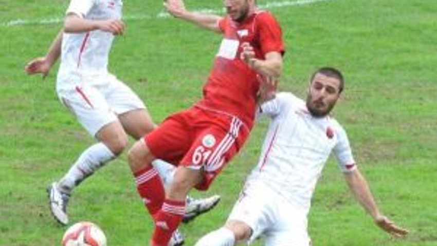 Gölcükspor-sivas 4 Eylül Belediyespor: 2-1