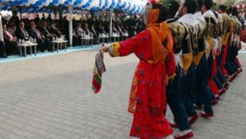 Erdemoğlu Holdingin Gaziantepte Yaptırdığı Okul Törenle Açıldı