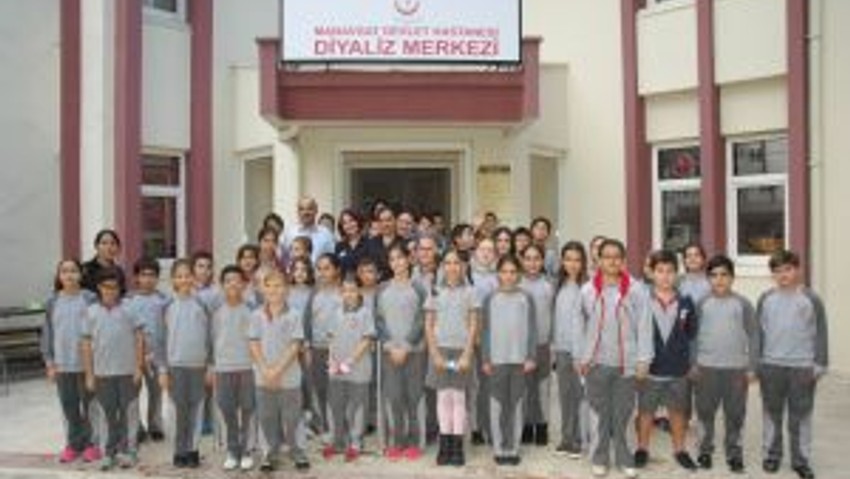 Başarı Koleji Öğrencileri Diyaliz Hastalarını Ziyaret Etti